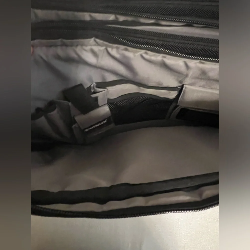 WENGER SWISS ARMY Computer Shoulder Bag